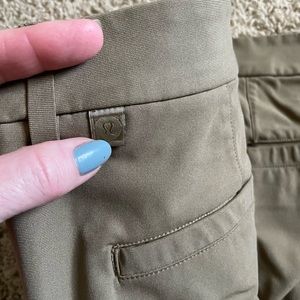 Lululemon Mens Commission Slim Fit Pant - Artifact,  Size 36" x 32"